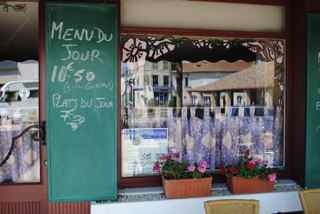 Hotel des Voyageurs at Chef Boutonne